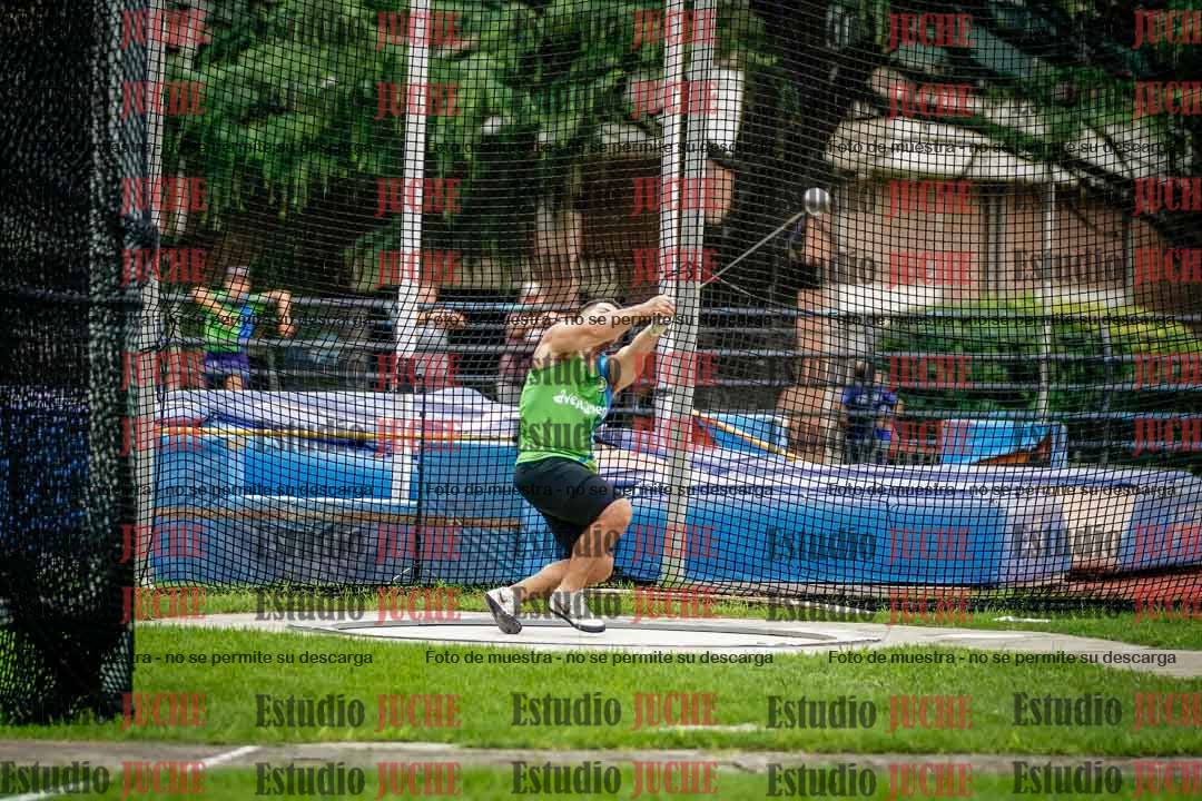 Fotos del lanzamiento de martillo de varones