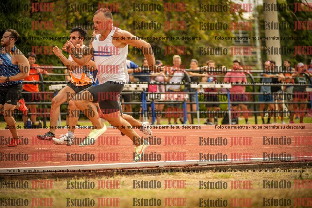 Fotos de los 100 m llanos de varones