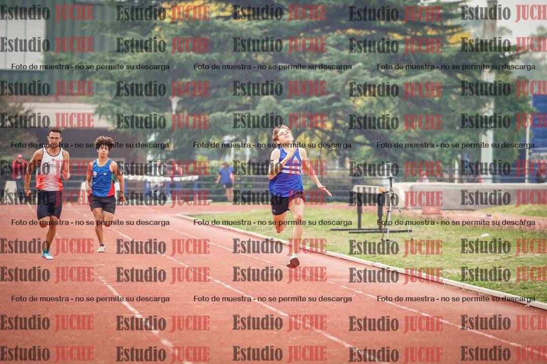 Fotos de los 200 m llanos de varones