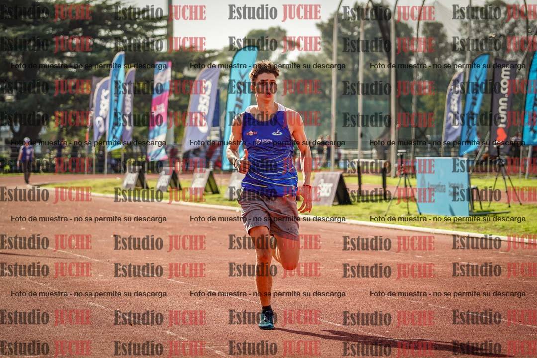 Fotos de los 400 m llanos de varones