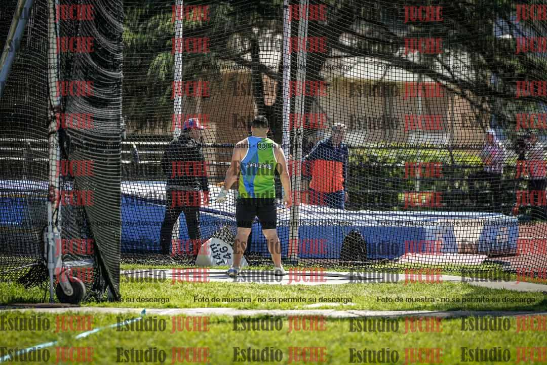 Fotos del lanzamiento de martillo de varones
