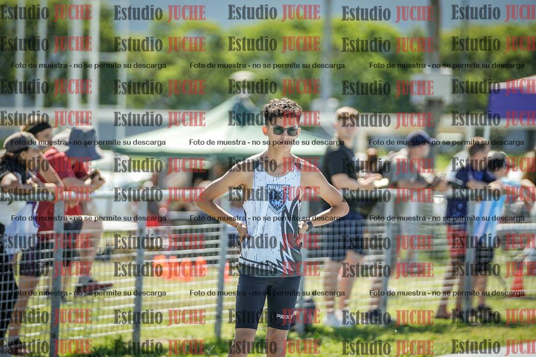 Fotos de los 400 m llanos de varones