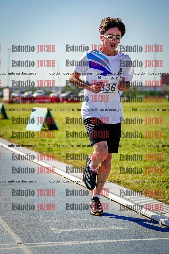 Fotos de los 1000 m llanos de varones