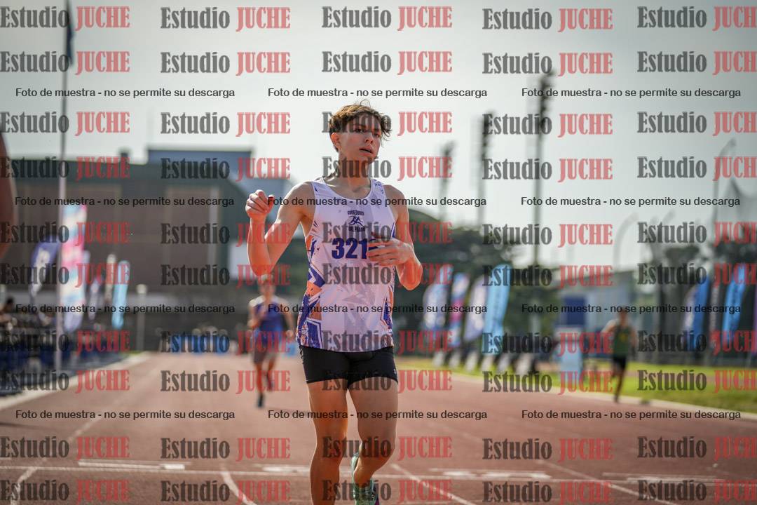 Fotos de los 400 m llanos de varones