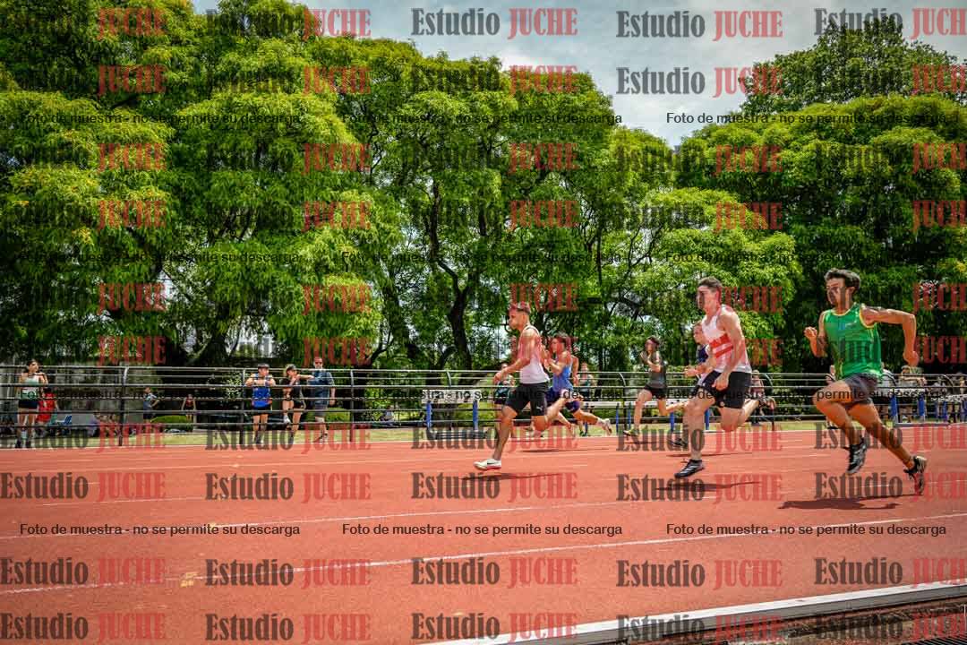 Fotos de los 100 m llanos de varones