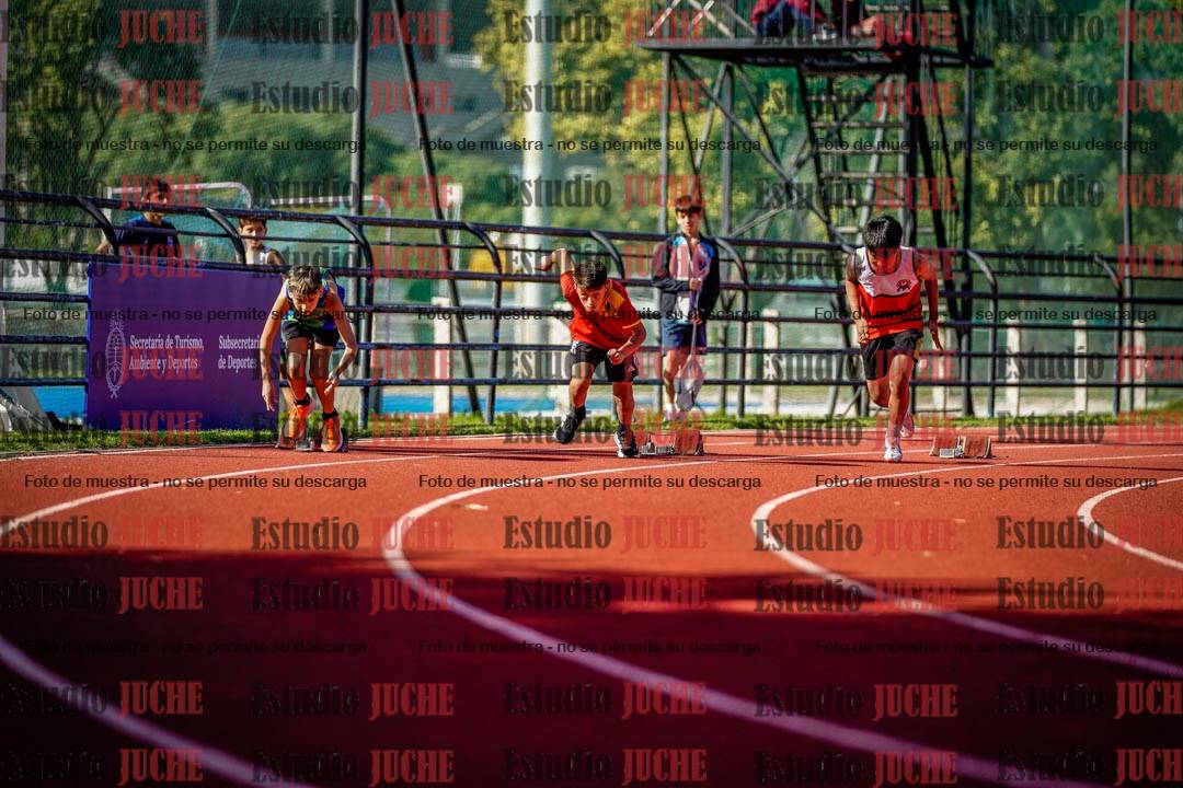Fotos de los 150 m llanos de varones