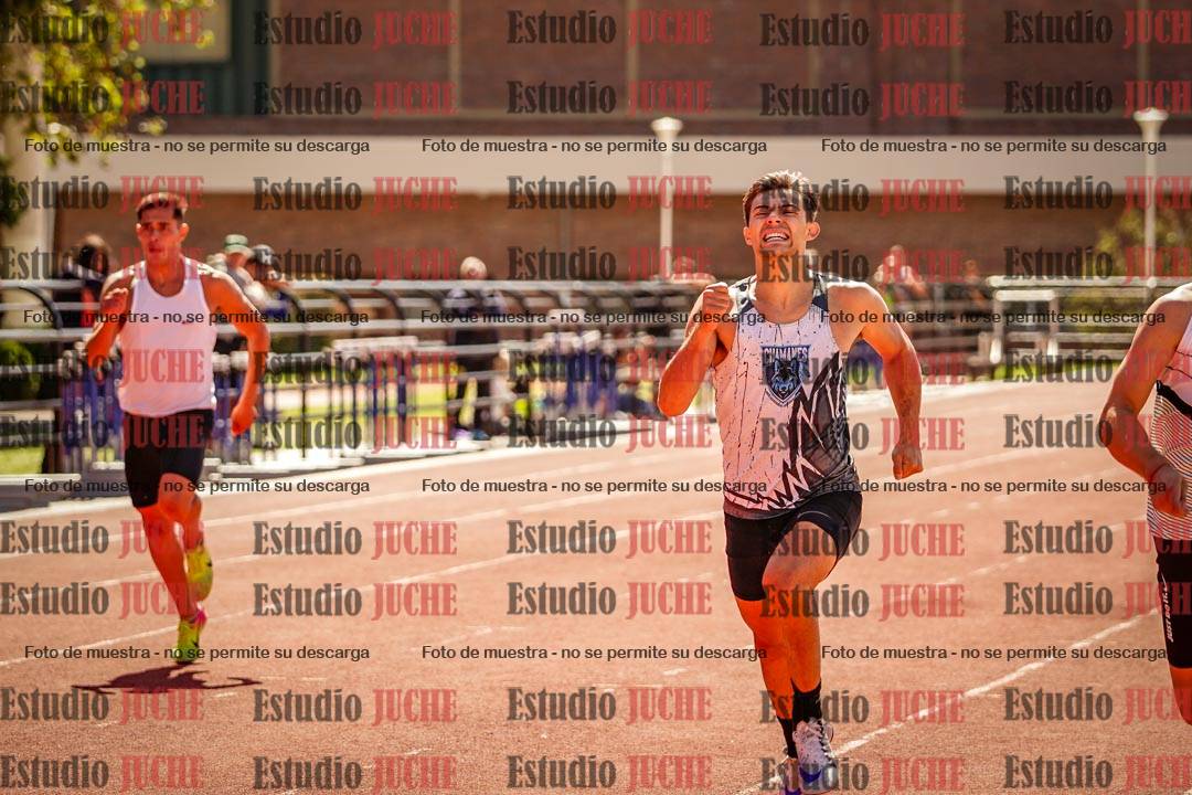 Fotos de los 400 m llanos de varones