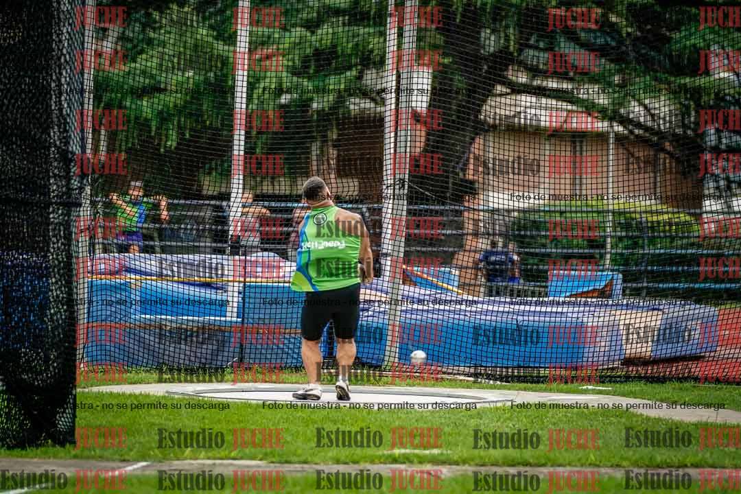 Fotos del lanzamiento de martillo de varones