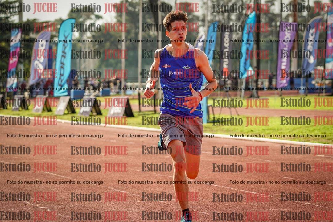 Fotos de los 400 m llanos de varones