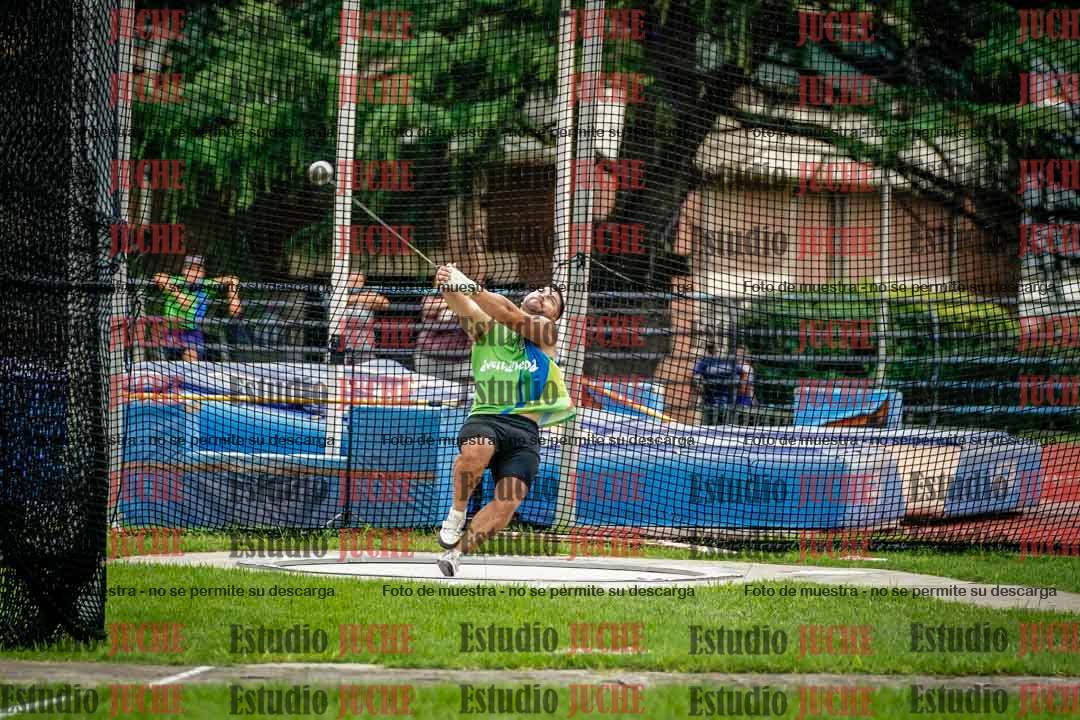 Fotos del lanzamiento de martillo de varones