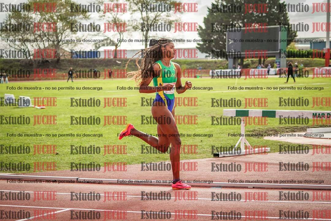 Fotos de los 800 m llanos de mujeres - hepta 7