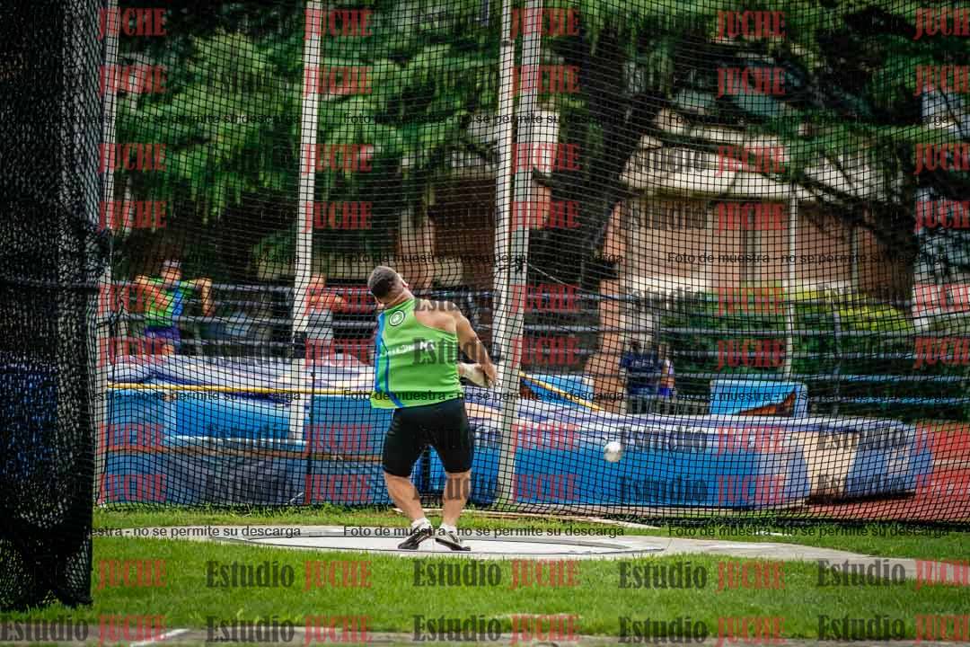 Fotos del lanzamiento de martillo de varones