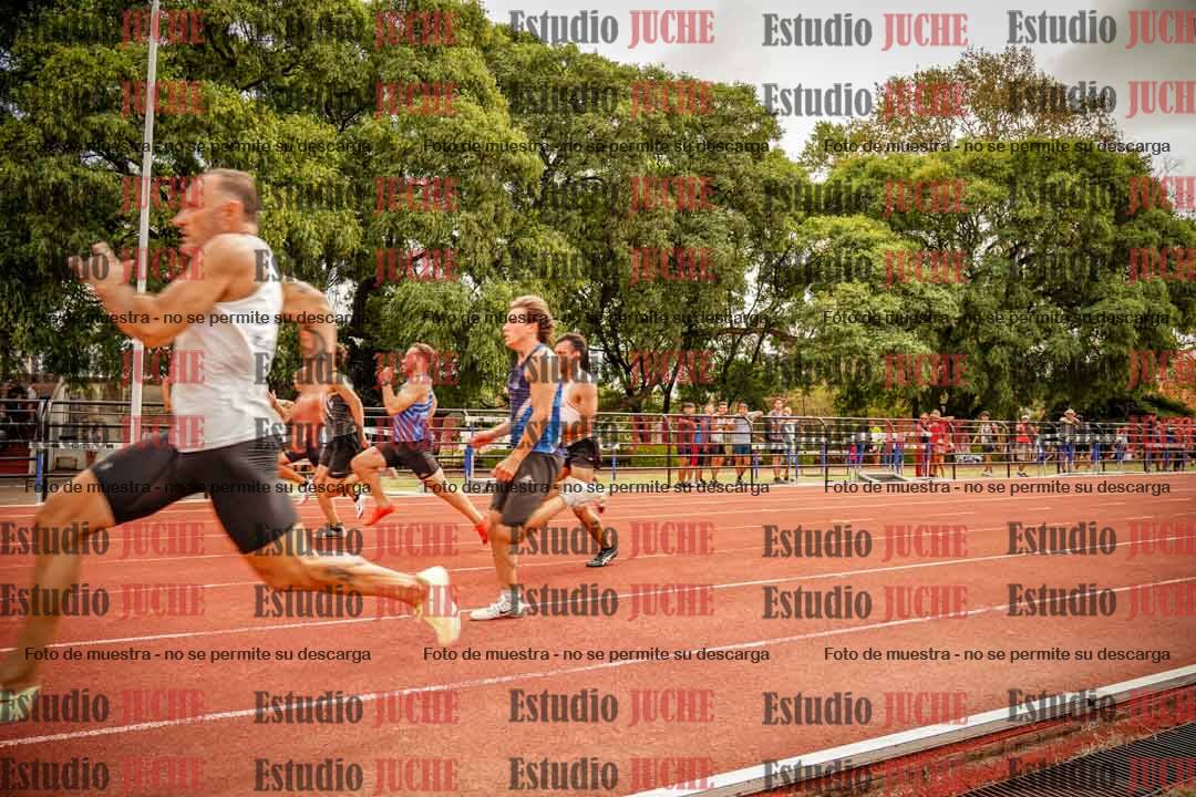 Fotos de los 100 m llanos de varones