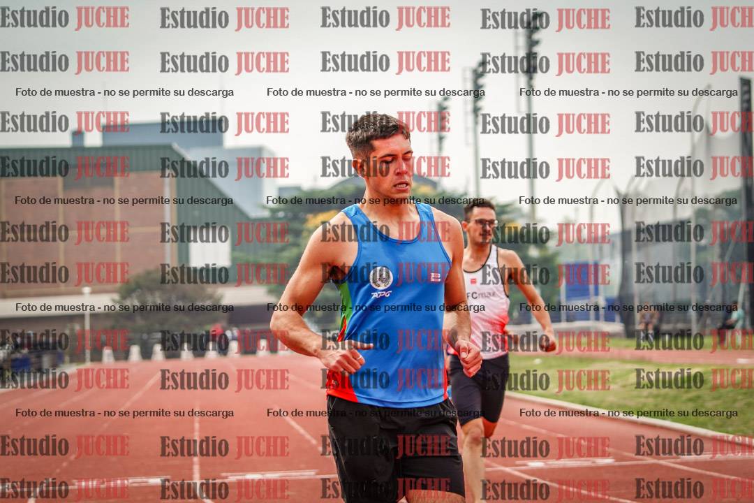 Fotos de los 200 m llanos de varones