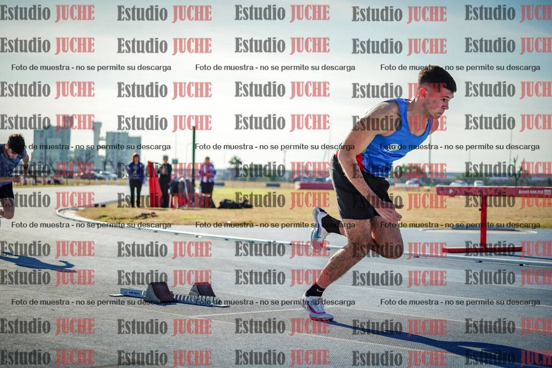 Fotos de los 400 m llanos de varones