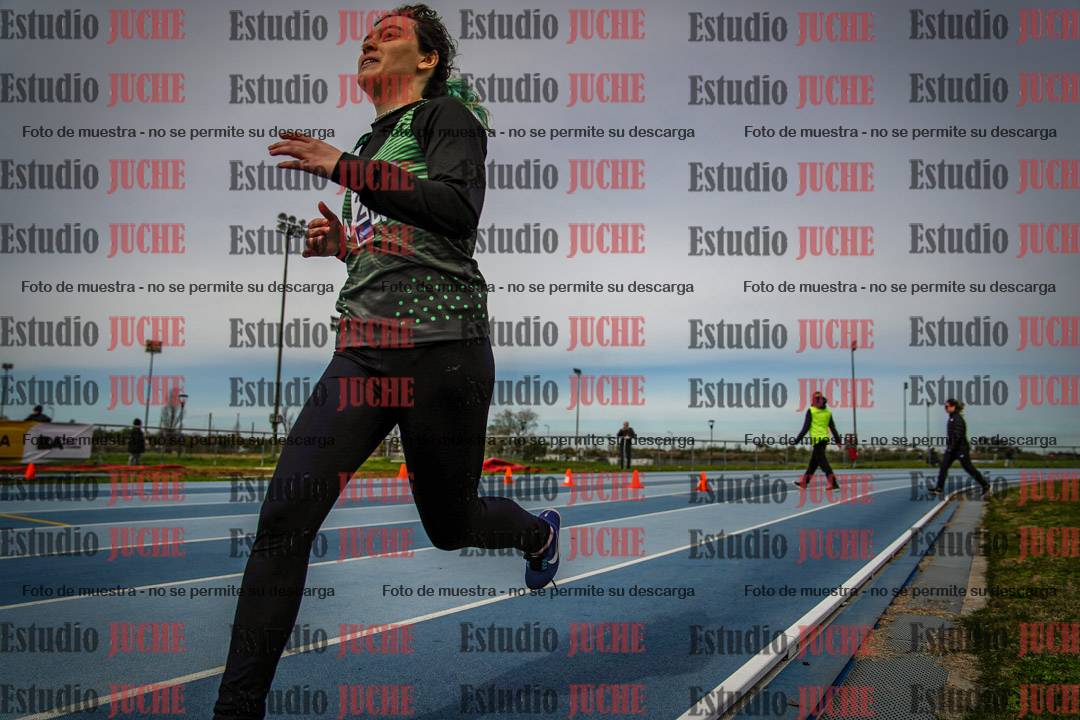 Fotos de los 800 m llanos de mujeres - U17
