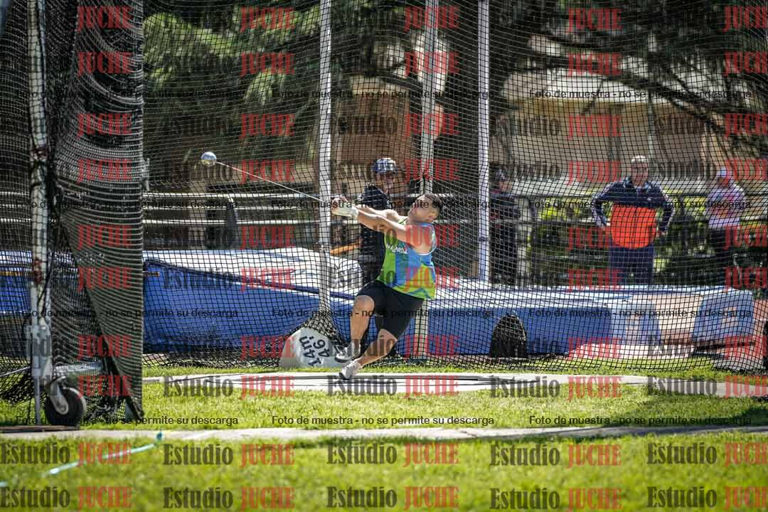 Fotos del lanzamiento de martillo de varones