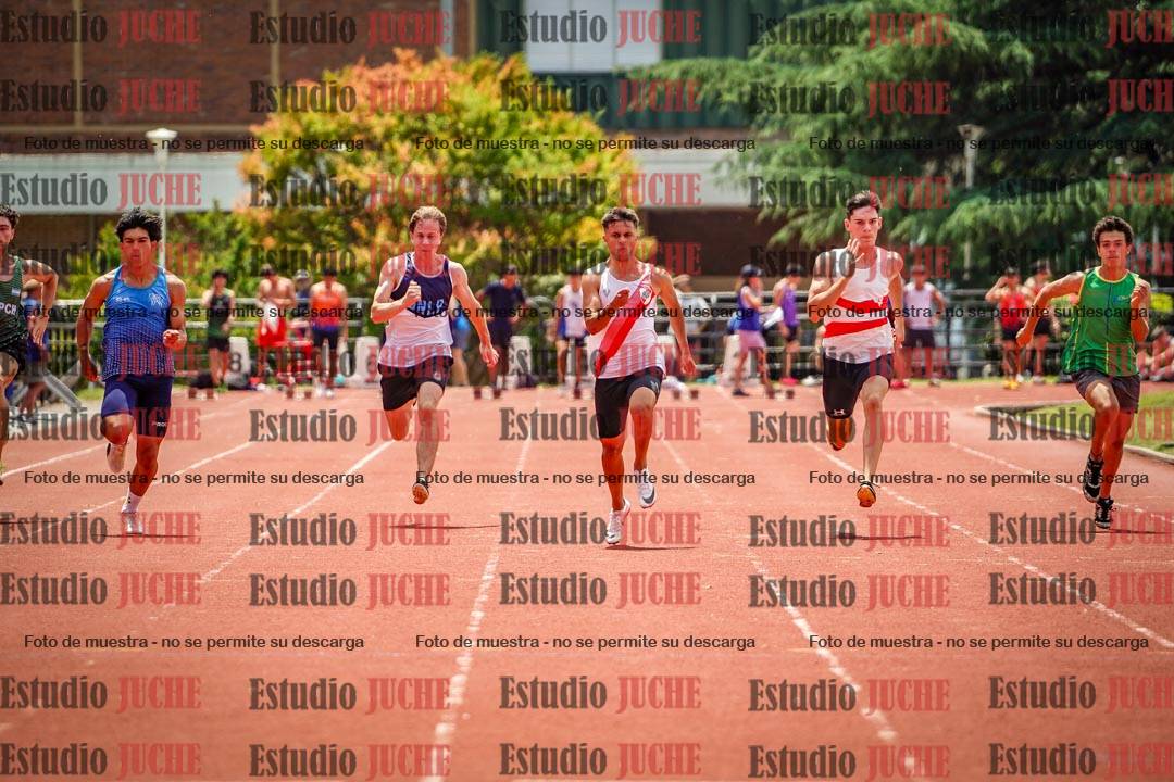 Fotos de los 100 m llanos de varones