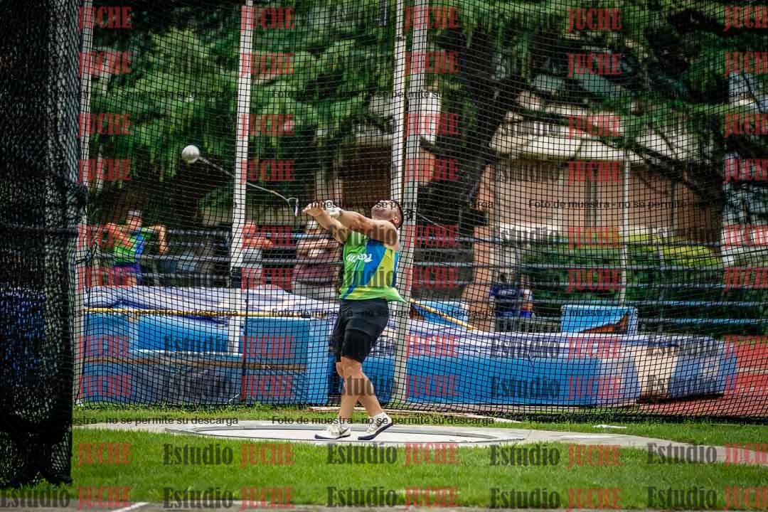 Fotos del lanzamiento de martillo de varones