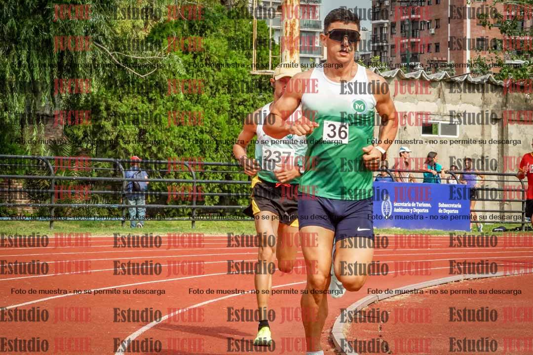 Fotos de los 3000 m llanos de varones