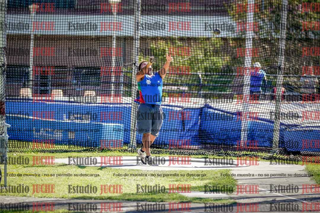Fotos del lanzamiento de martillo de varones