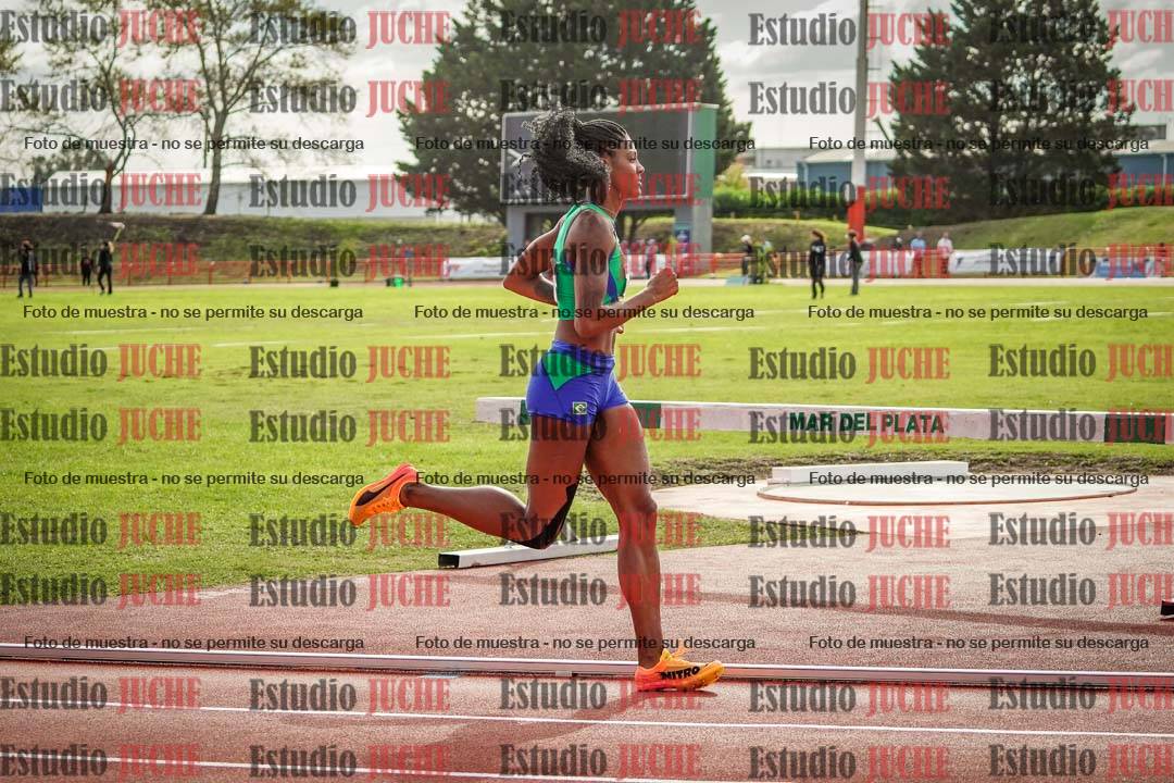 Fotos de los 800 m llanos de mujeres - hepta 7