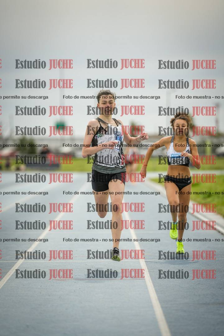 Fotos de los 800 m llanos de mujeres - U17