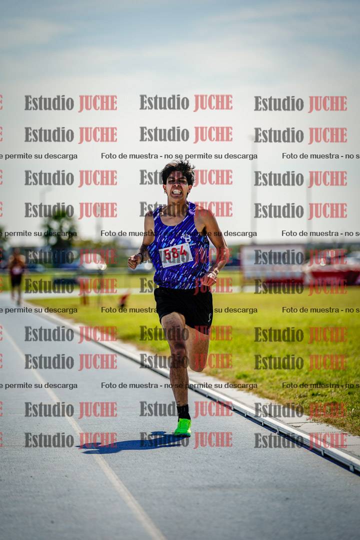 Fotos de los 800 m llanos de varones