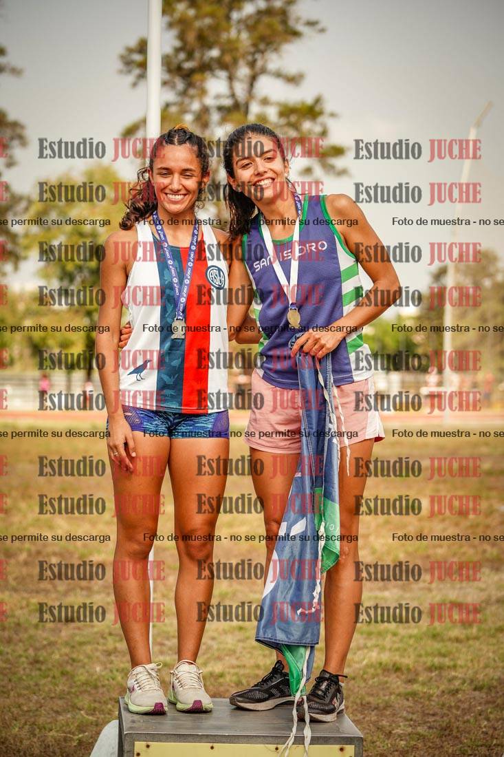 Fotos de algunos podios y extras del torneo