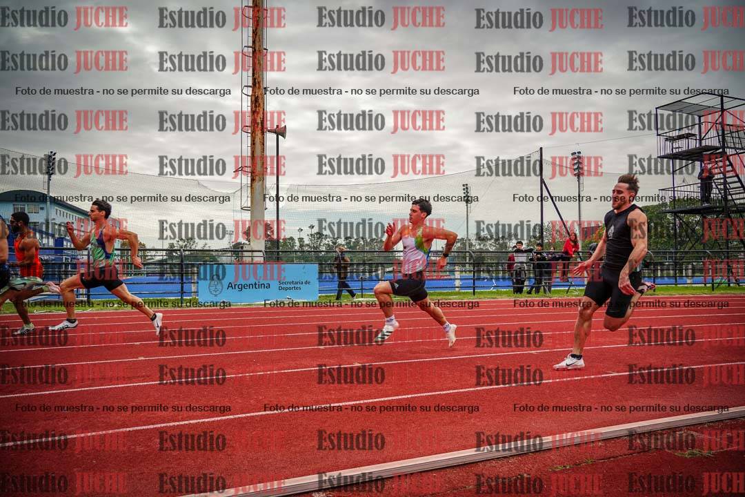 Fotos de los 200 m llanos de varones