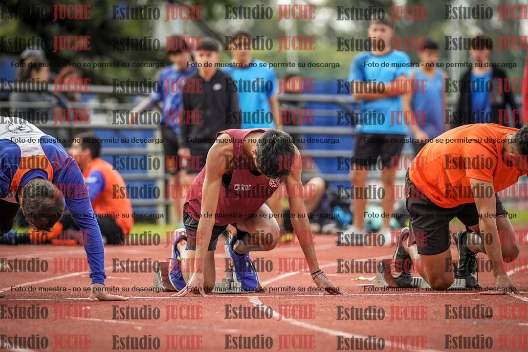Fotos de los 100 m llanos de varones