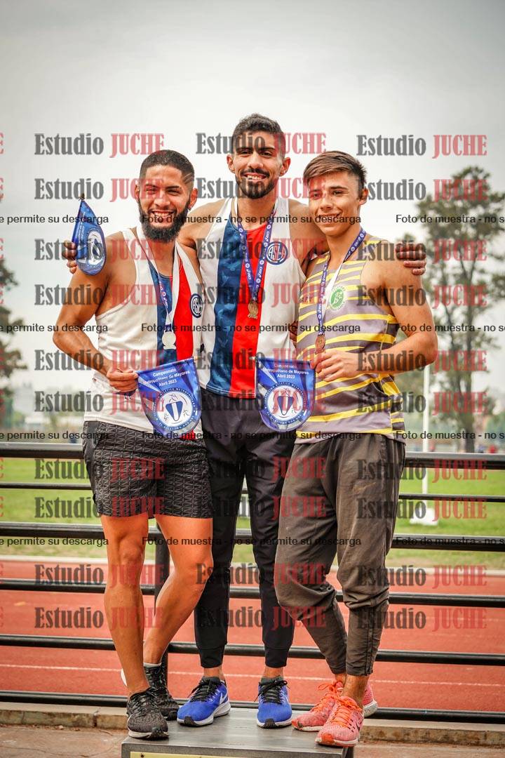 Fotos de algunos podios y extras del torneo