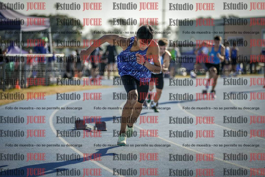 Fotos de los 400 m llanos de varones