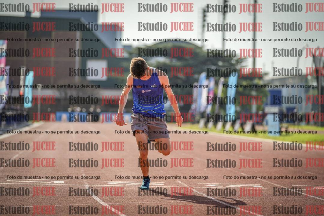 Fotos de los 400 m llanos de varones
