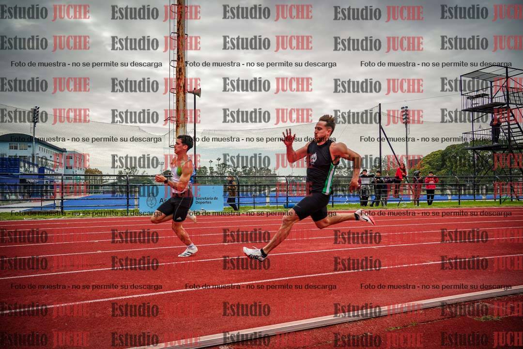 Fotos de los 200 m llanos de varones