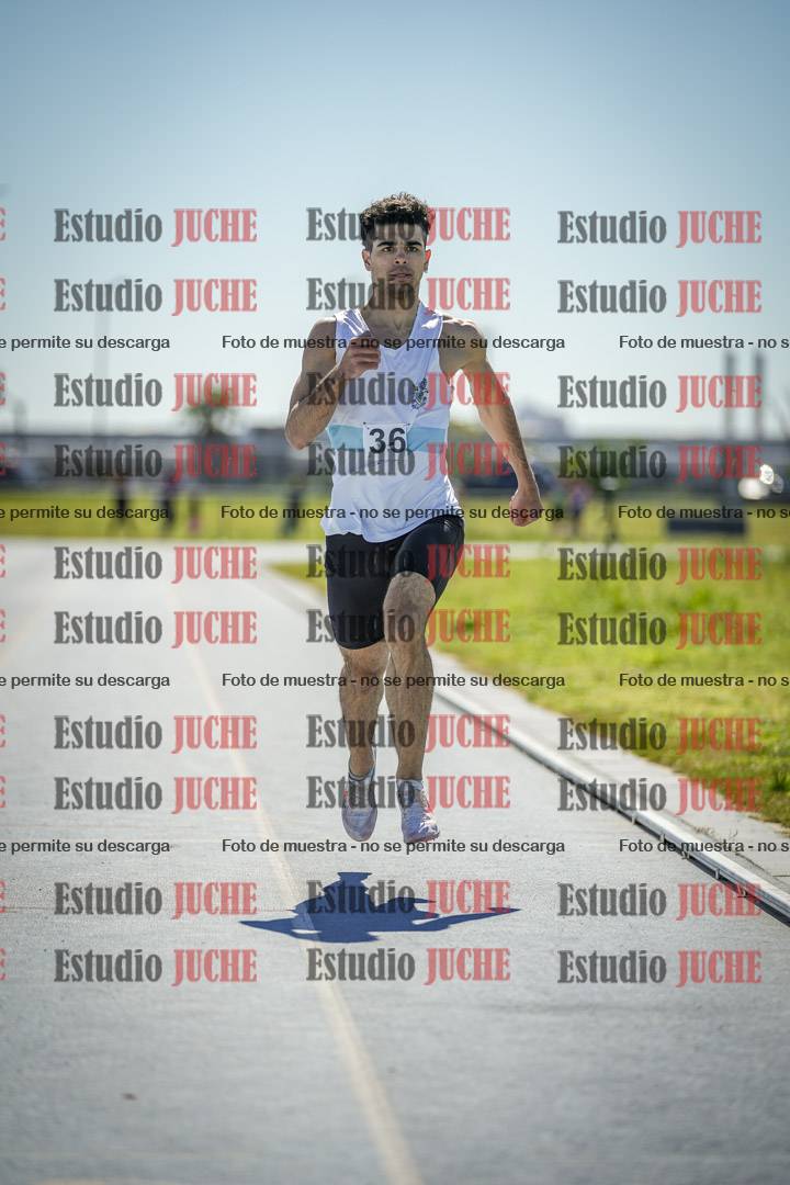 Fotos de los 800 m llanos de varones