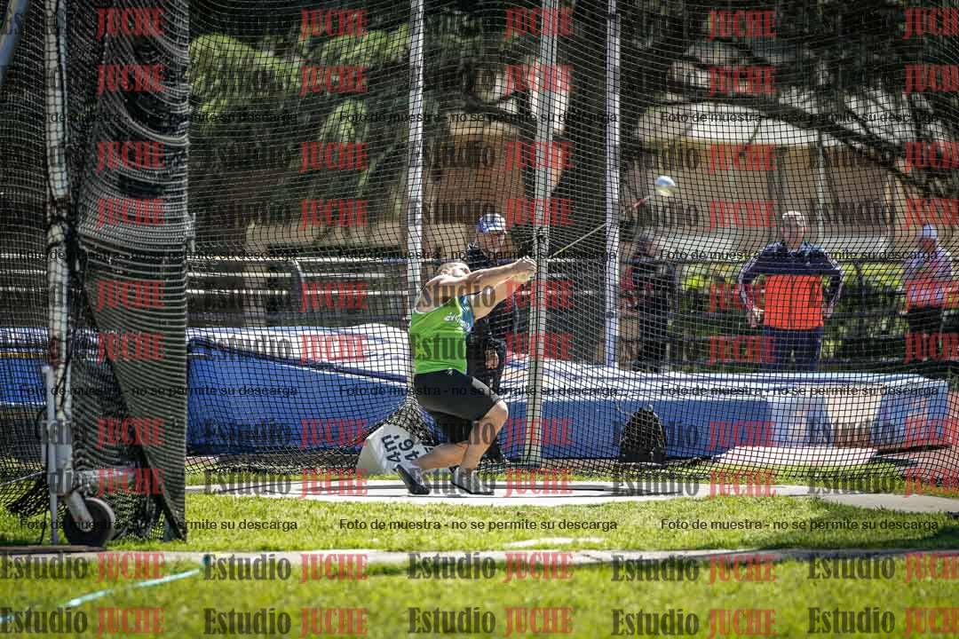 Fotos del lanzamiento de martillo de varones