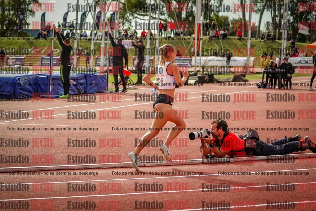 Fotos de los 800 m llanos de mujeres - hepta 7