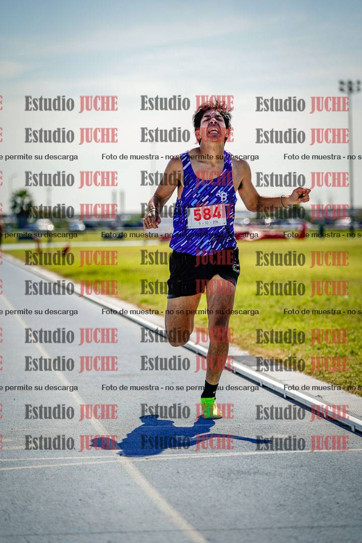 Fotos de los 800 m llanos de varones