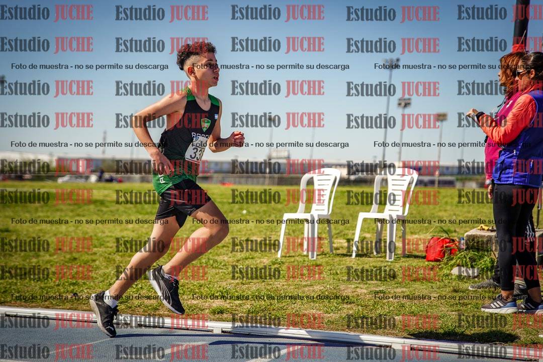 Fotos de los 1000 m llanos de varones