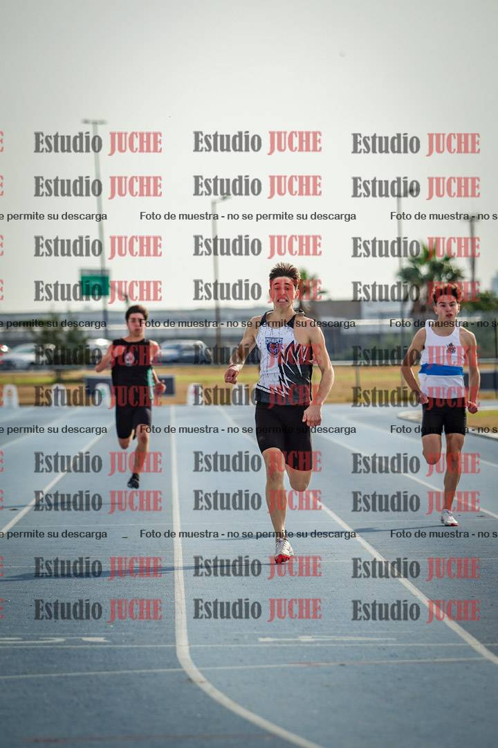 Fotos de los 200 m llanos de varones