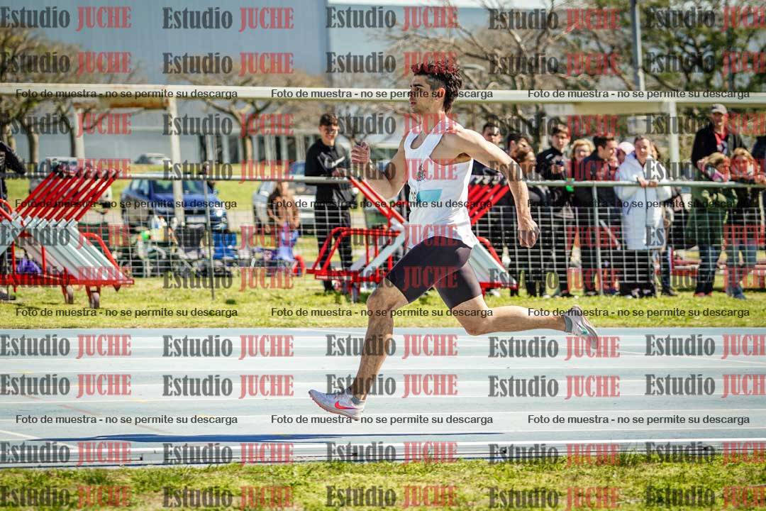Fotos de los 800 m llanos de varones