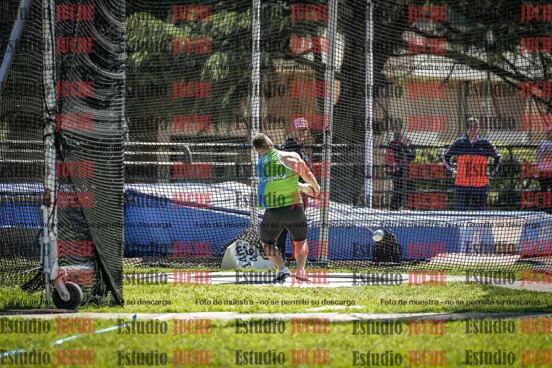 Fotos del lanzamiento de martillo de varones