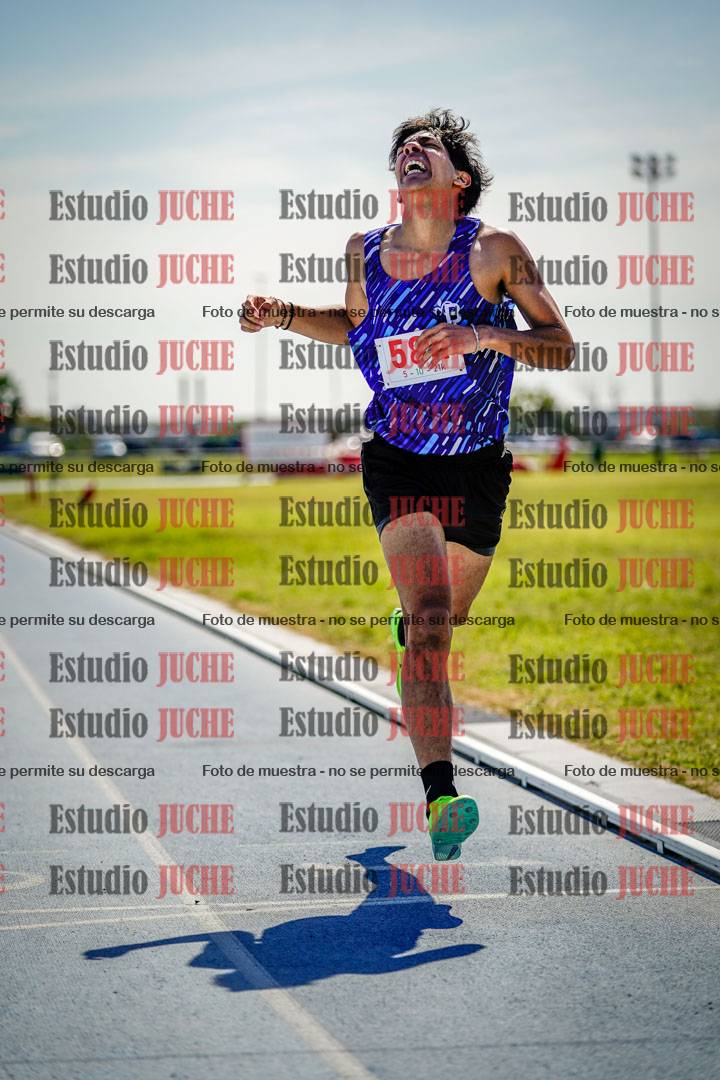 Fotos de los 800 m llanos de varones