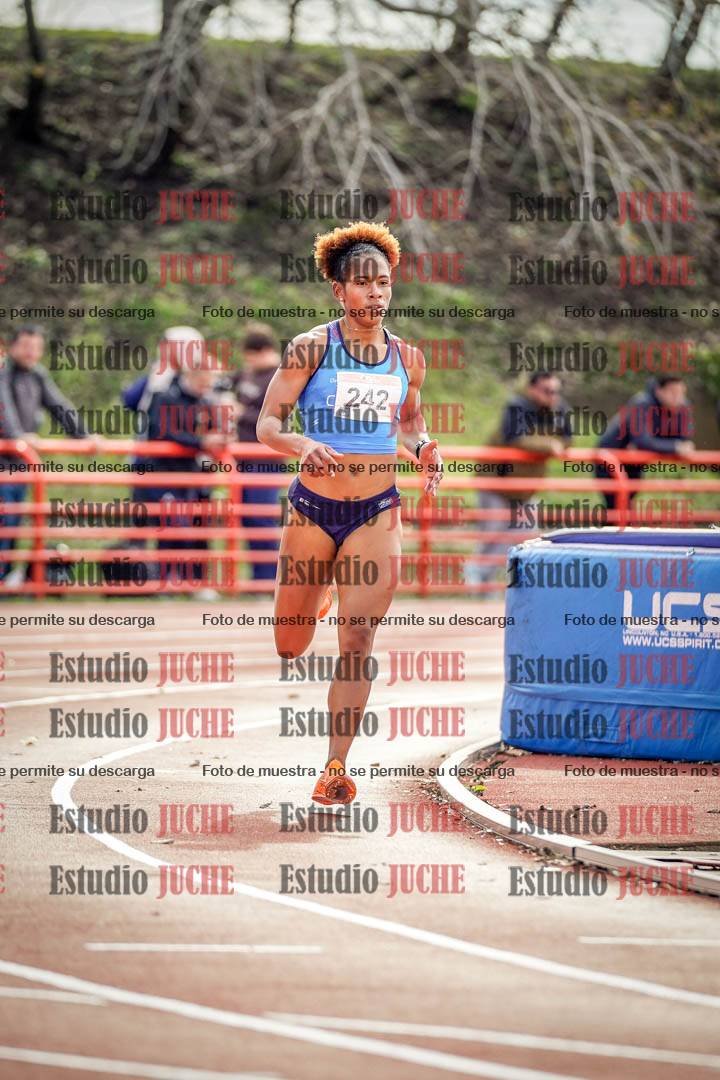 Fotos de los 800 m llanos de mujeres - hepta 7