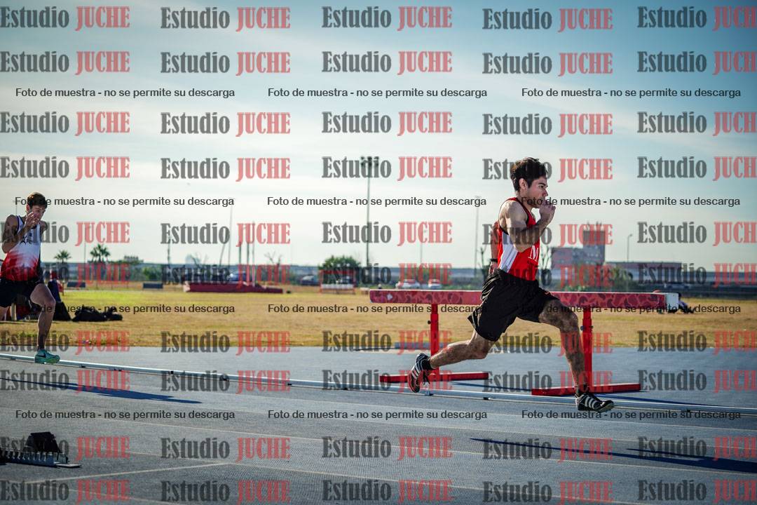 Fotos de los 400 m llanos de varones
