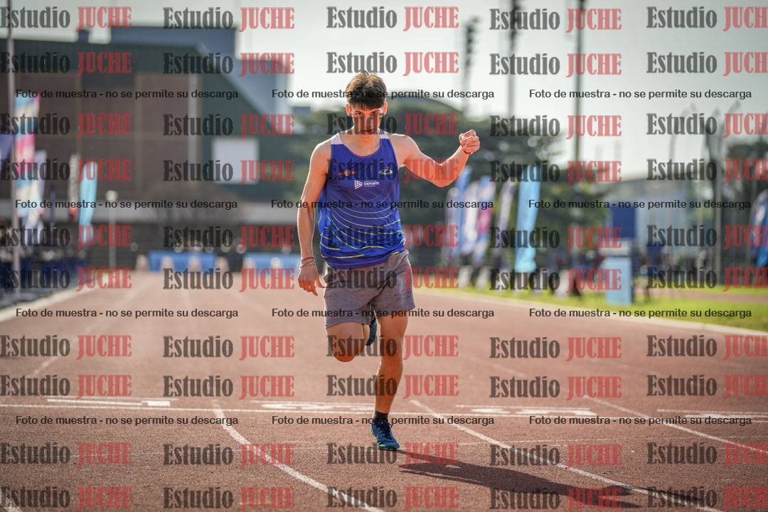 Fotos de los 400 m llanos de varones
