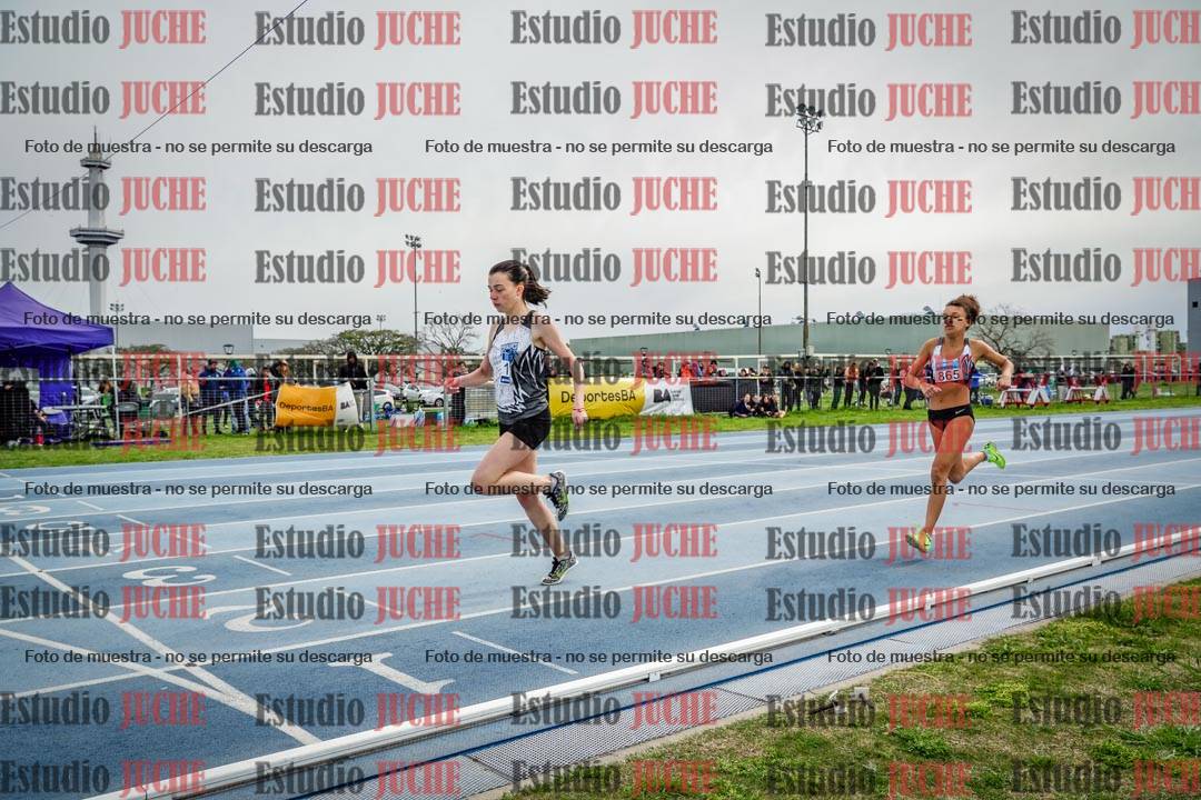 Fotos de los 800 m llanos de mujeres - U17