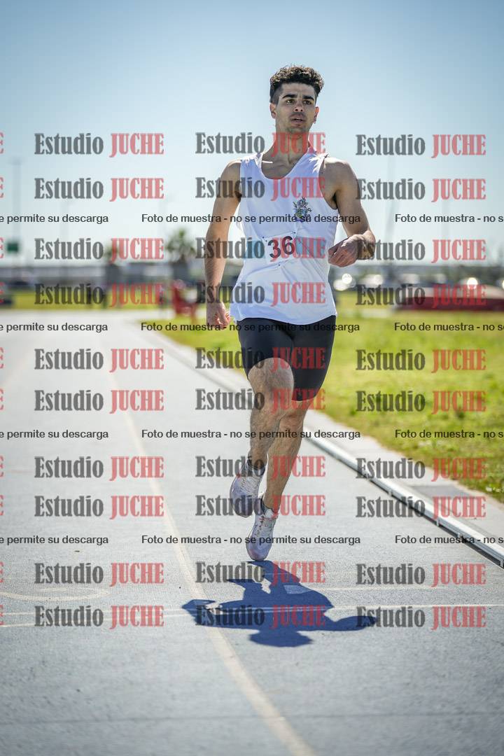 Fotos de los 800 m llanos de varones