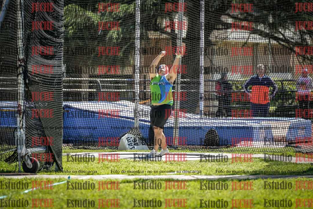 Fotos del lanzamiento de martillo de varones